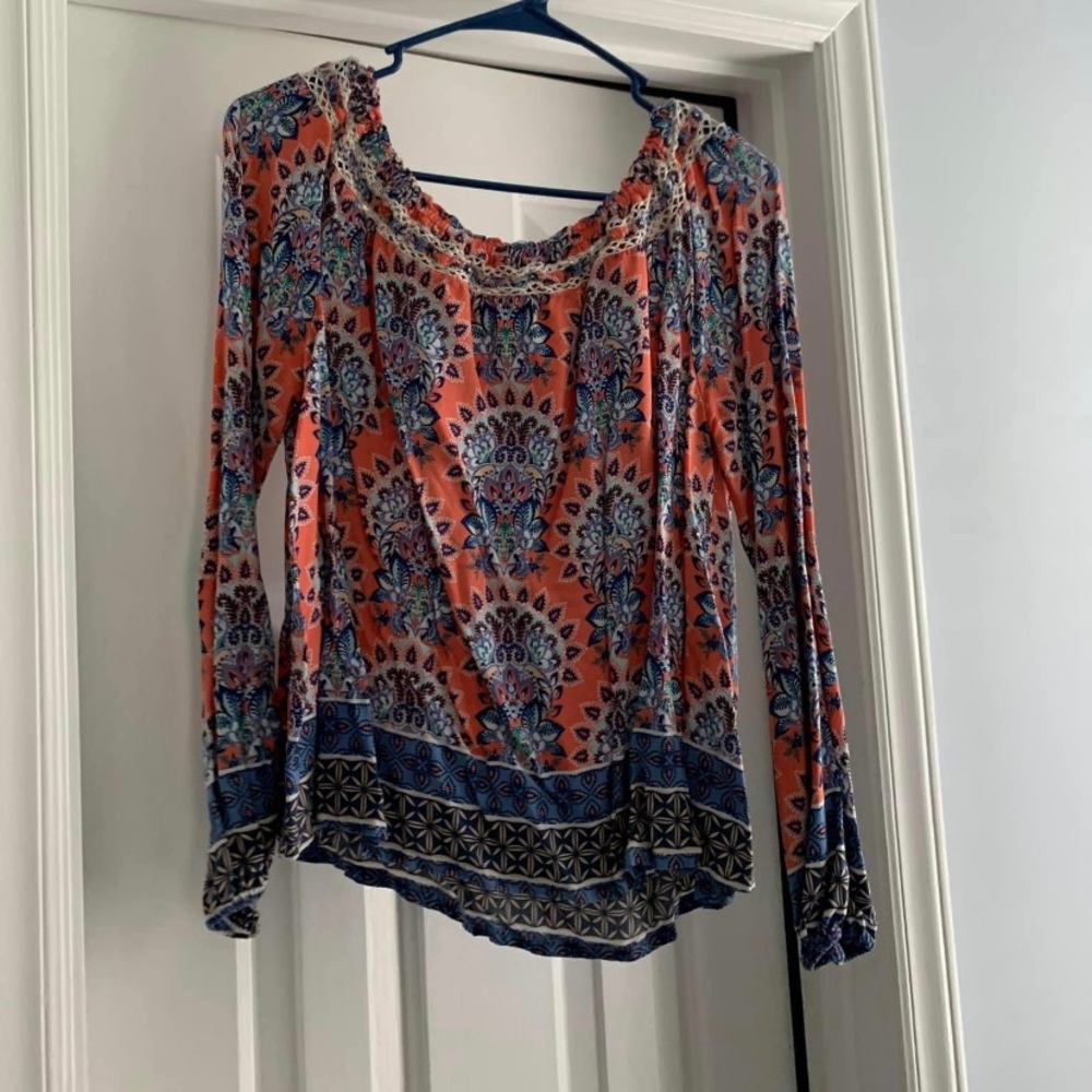 Off the Shoulder Top!